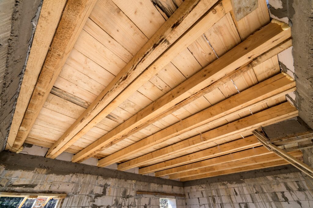 bigas de madera antiguas